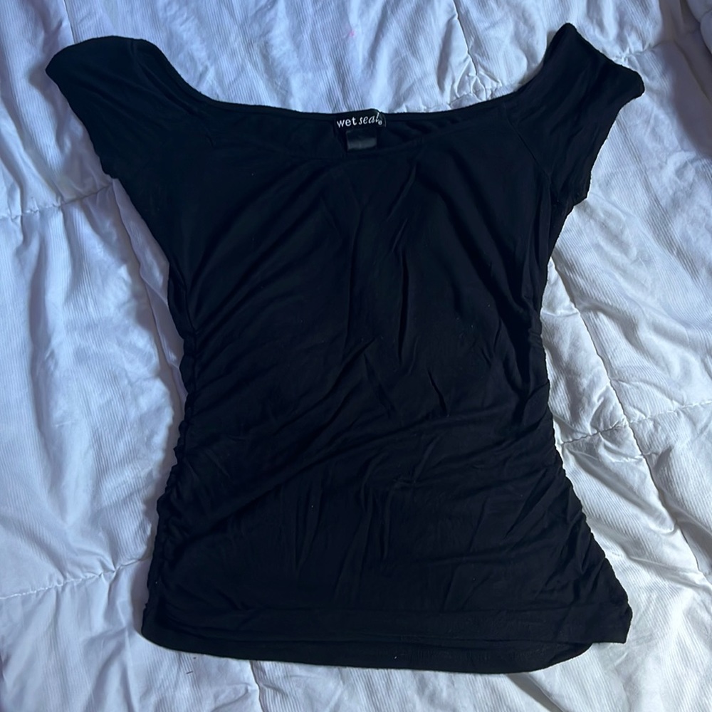 WET SEAL TOP